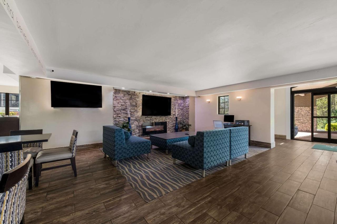 Quality Inn & Suites Airport Charlotte Esterno foto