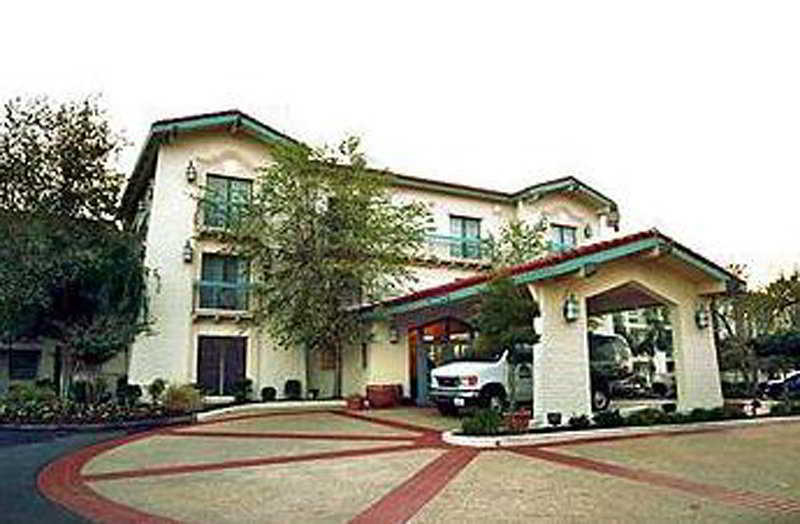 Quality Inn & Suites Airport Charlotte Esterno foto